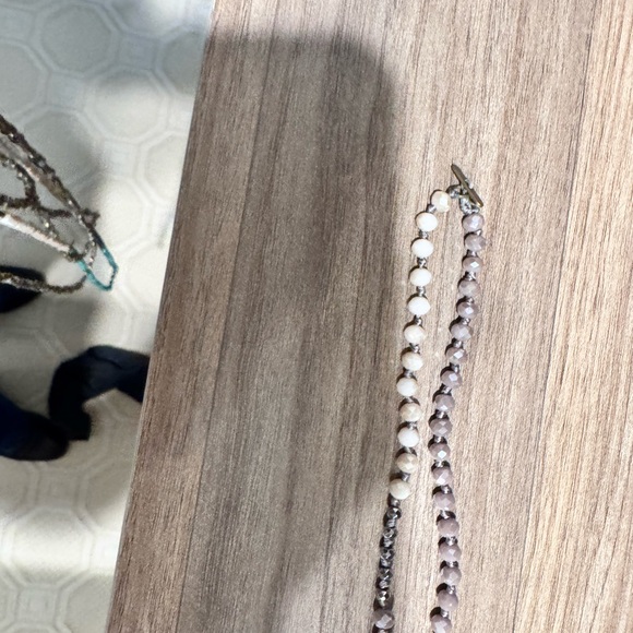 Shell necklace - Picture 3 of 3